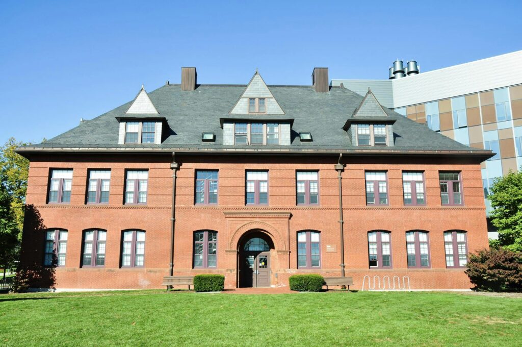 Bromfield Pearson building, Tufts Medford Campus